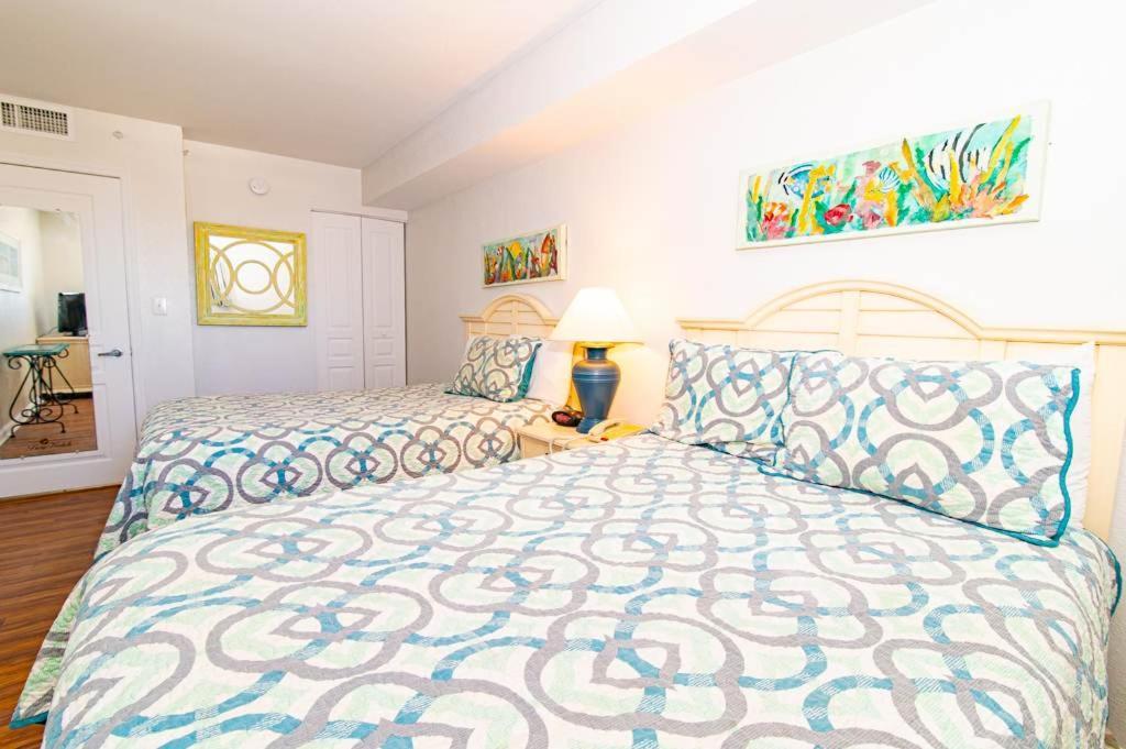 מירטל ביץ' Oceanfront Top Location Modern Resort Lazy River Huge Pool Oasis מראה חיצוני תמונה